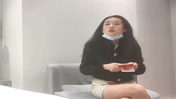 利哥探花重炸弹出击！高颜值网红极品大长腿，操到你腿软！